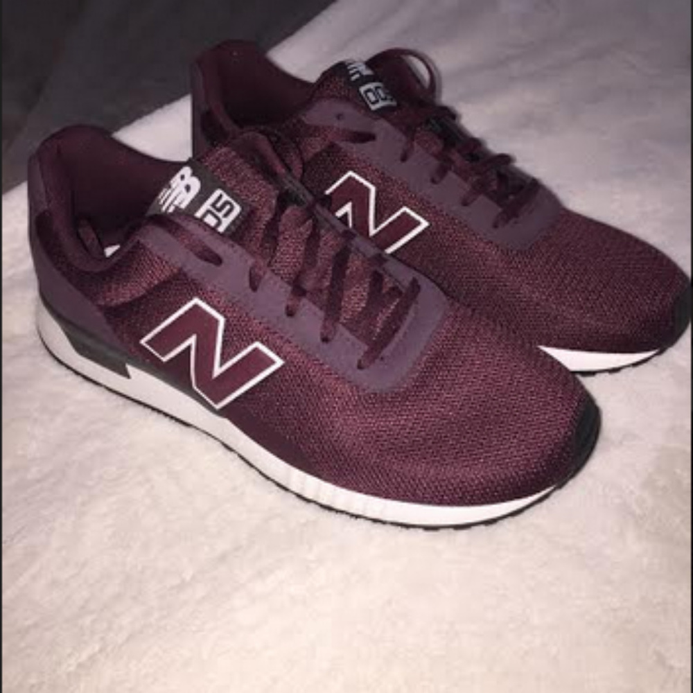 Brand Spanking *NEW* New Balance Shoes Size 11